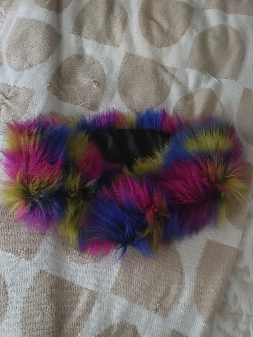 UNIQUE Stylish Multicolor Faux Fur Neck Warmer Scarf